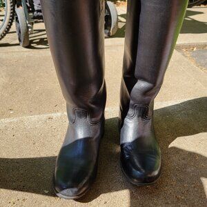 Der Dau slip-on dressage boots